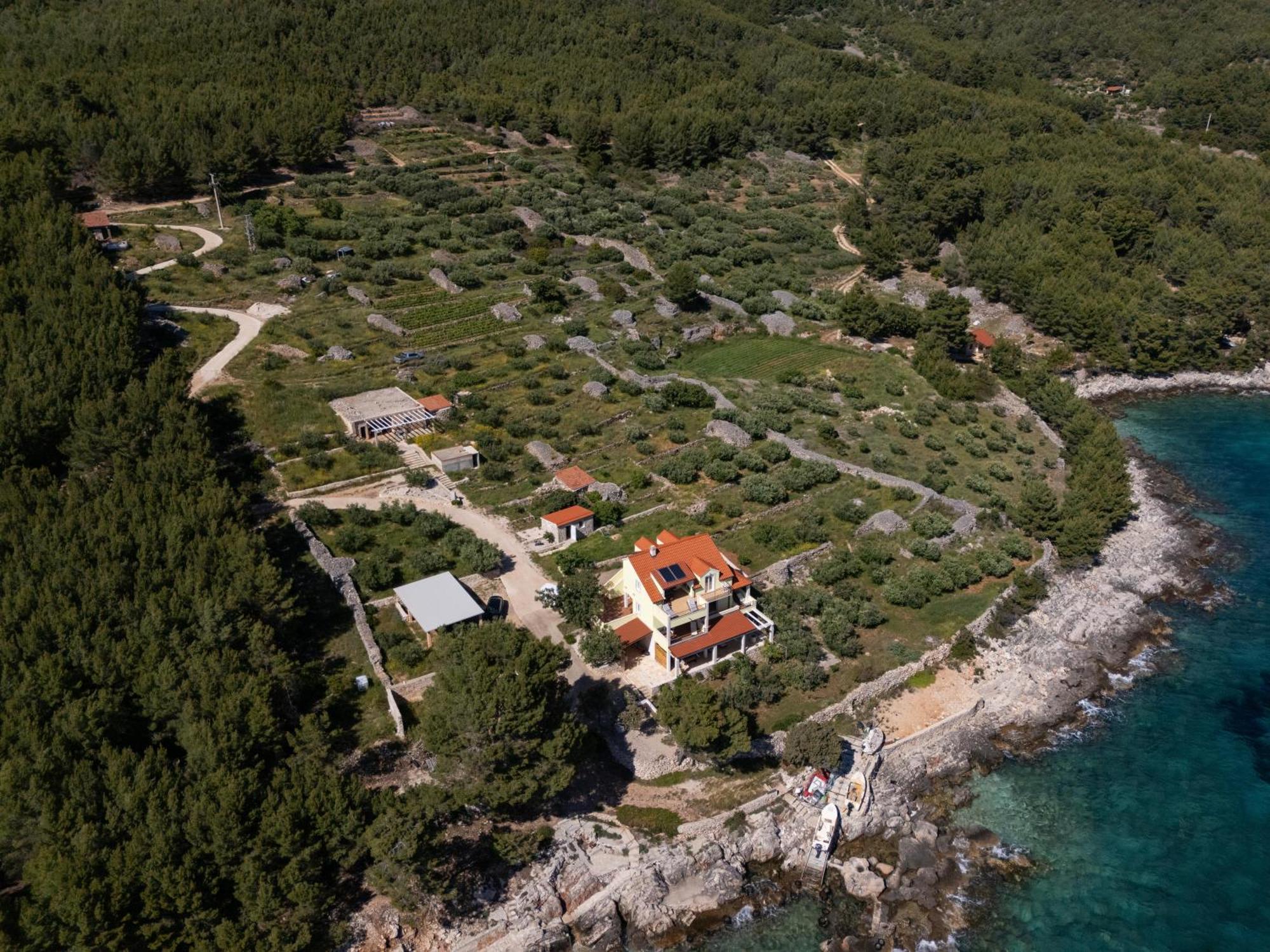 Villa Marin - 4 Apartments 萨瓦拉 外观 照片