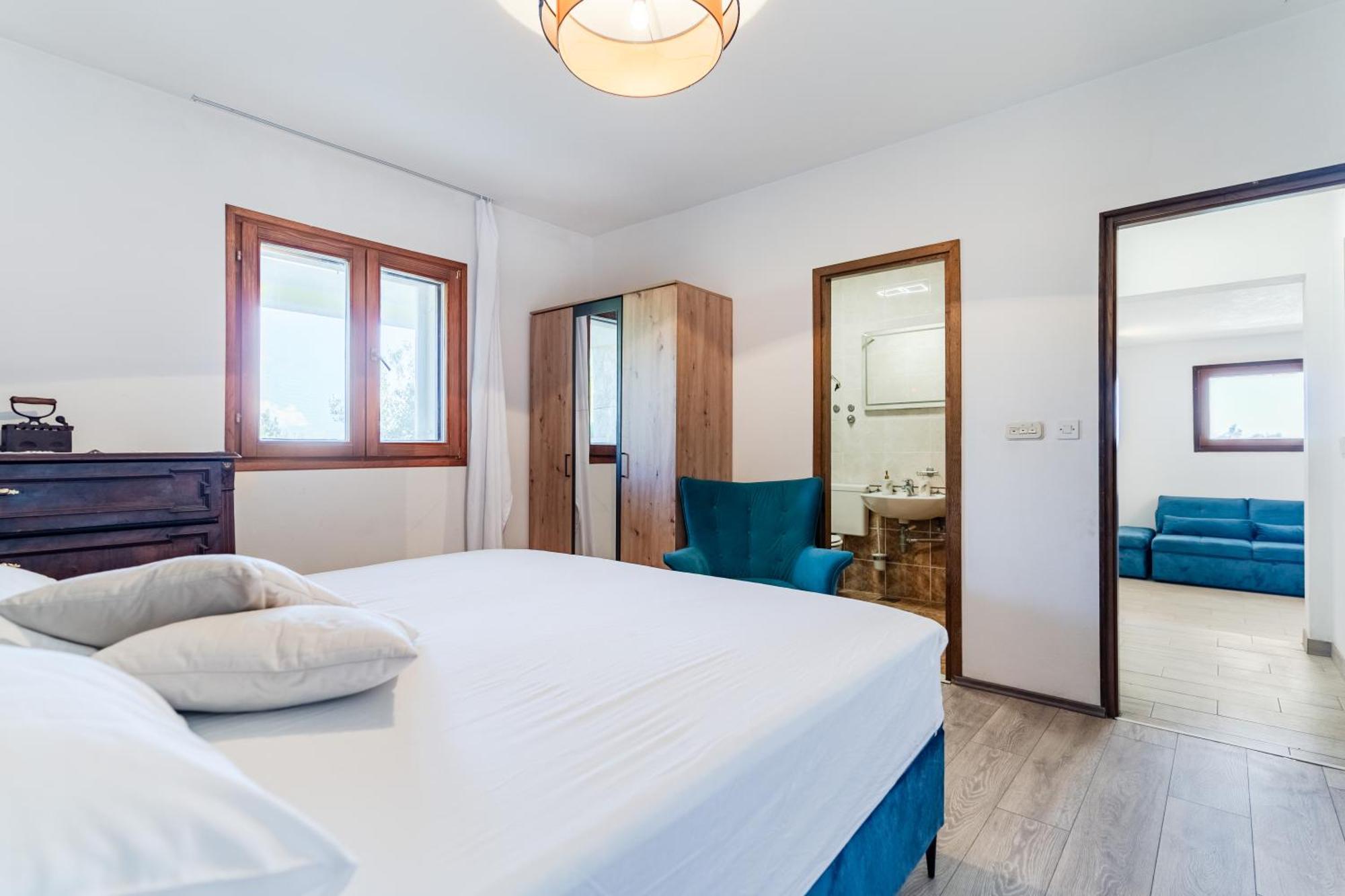 Villa Marin - 4 Apartments 萨瓦拉 客房 照片