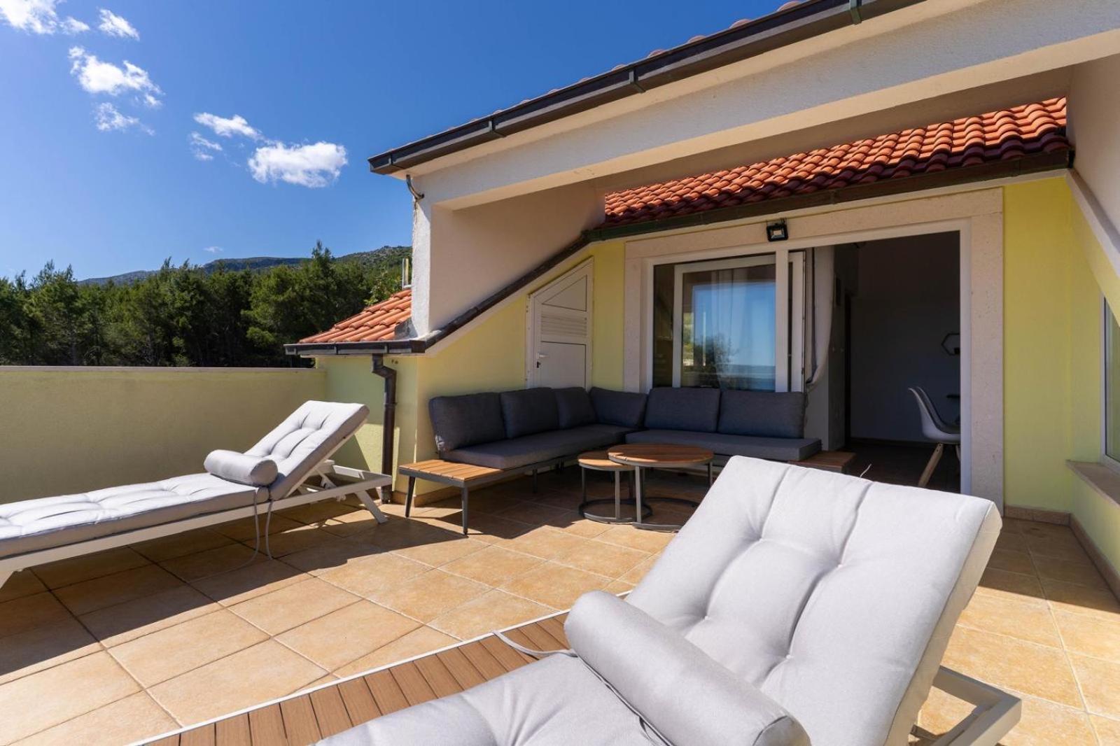 Villa Marin - 4 Apartments 萨瓦拉 外观 照片