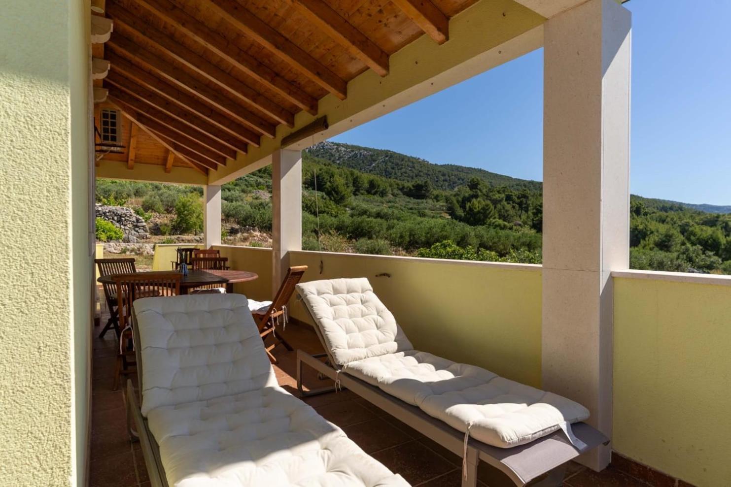 Villa Marin - 4 Apartments 萨瓦拉 外观 照片