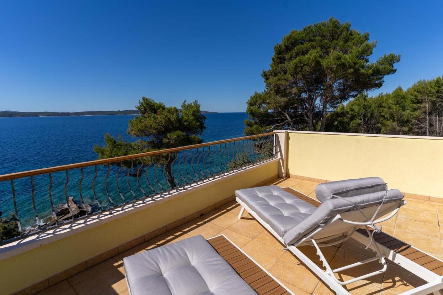 Villa Marin - 4 Apartments 萨瓦拉 外观 照片