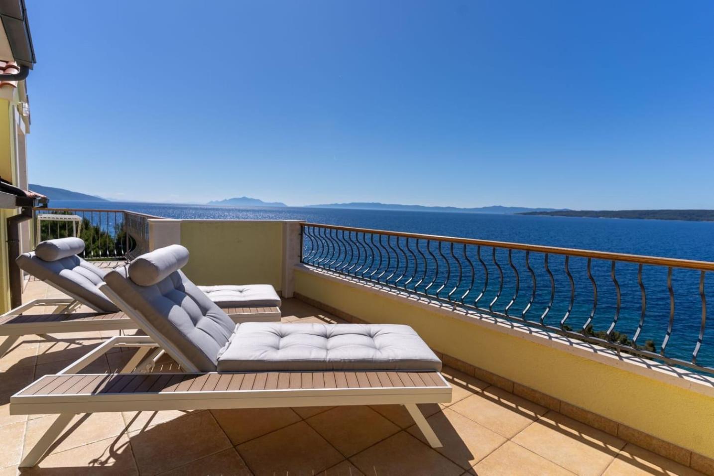 Villa Marin - 4 Apartments 萨瓦拉 外观 照片
